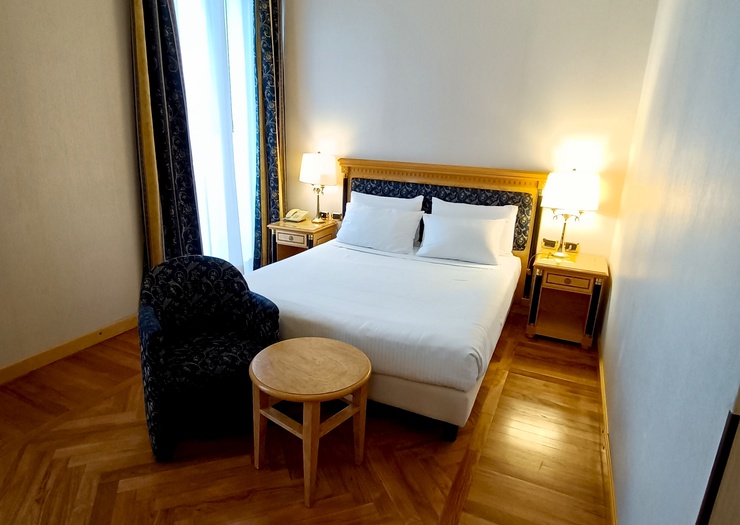 Superior double room Hotel Andreola Central Milan Superior double room Hotel Andreola Central Milan