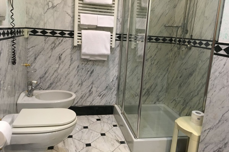 Double superior room for single use Hotel Andreola Central Milan Double superior room for single use Hotel Andreola Central Milan