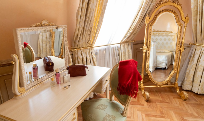 Suite deluxe Hotel Andreola Central Milan