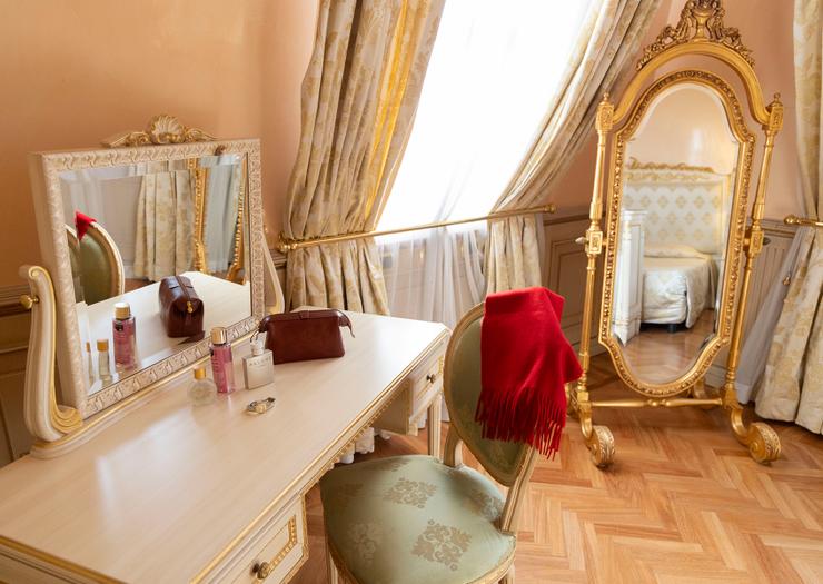 SUITE DELUXE Hotel Andreola Central Milan SUITE DELUXE Hotel Andreola Central Milan