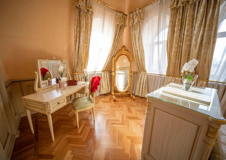 SUITE DELUXE Hotel Andreola Central Milan SUITE DELUXE Hotel Andreola Central Milan